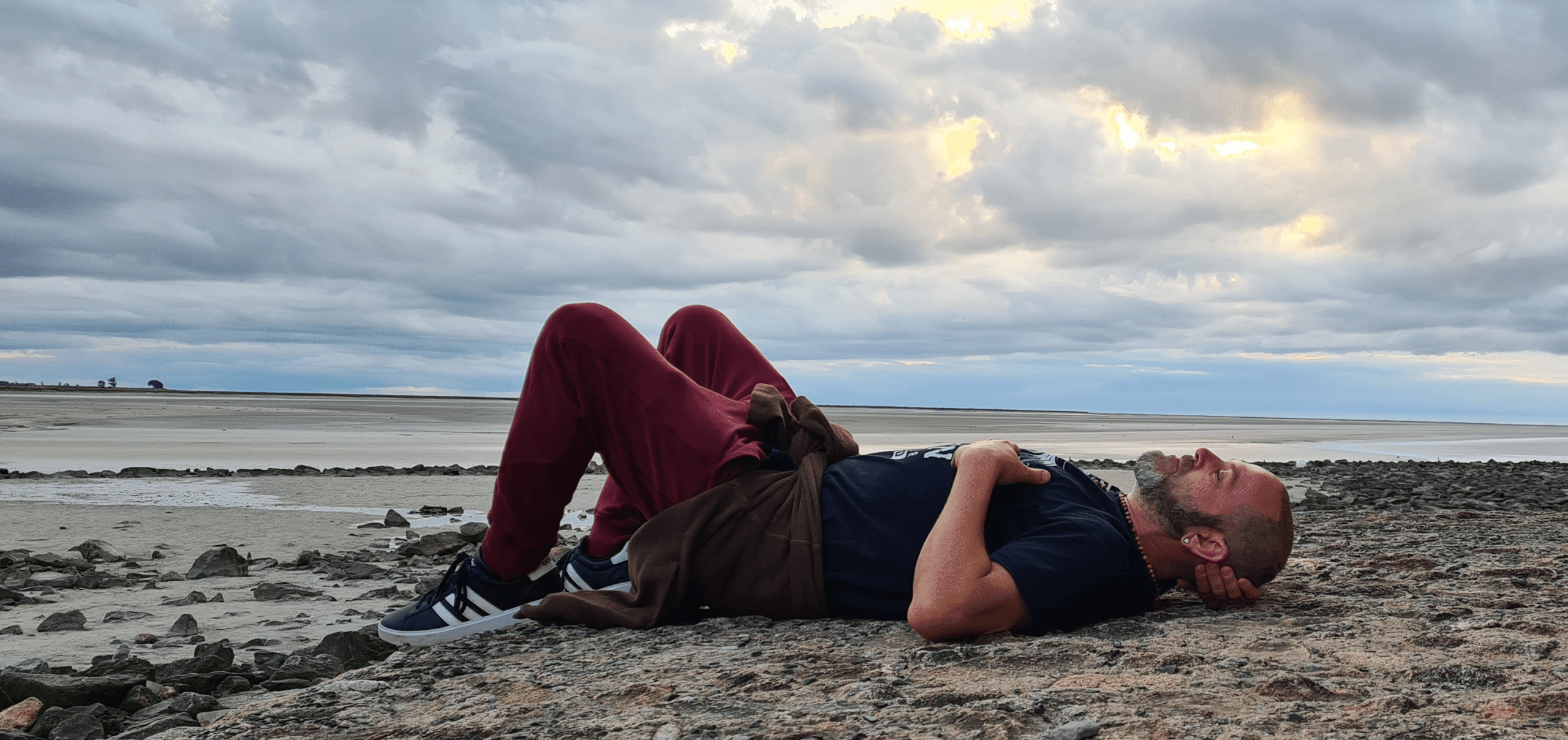 20230728_205824 - cropped - Juicy MagiK Agora